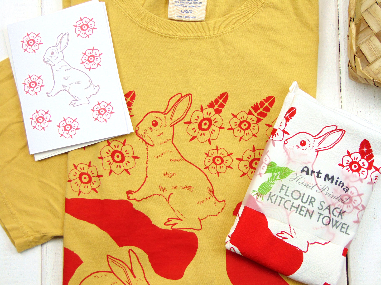 Rabbit Hole Vintage Style T-Shirt Gift Set - Unisex Tee + Tea Towel