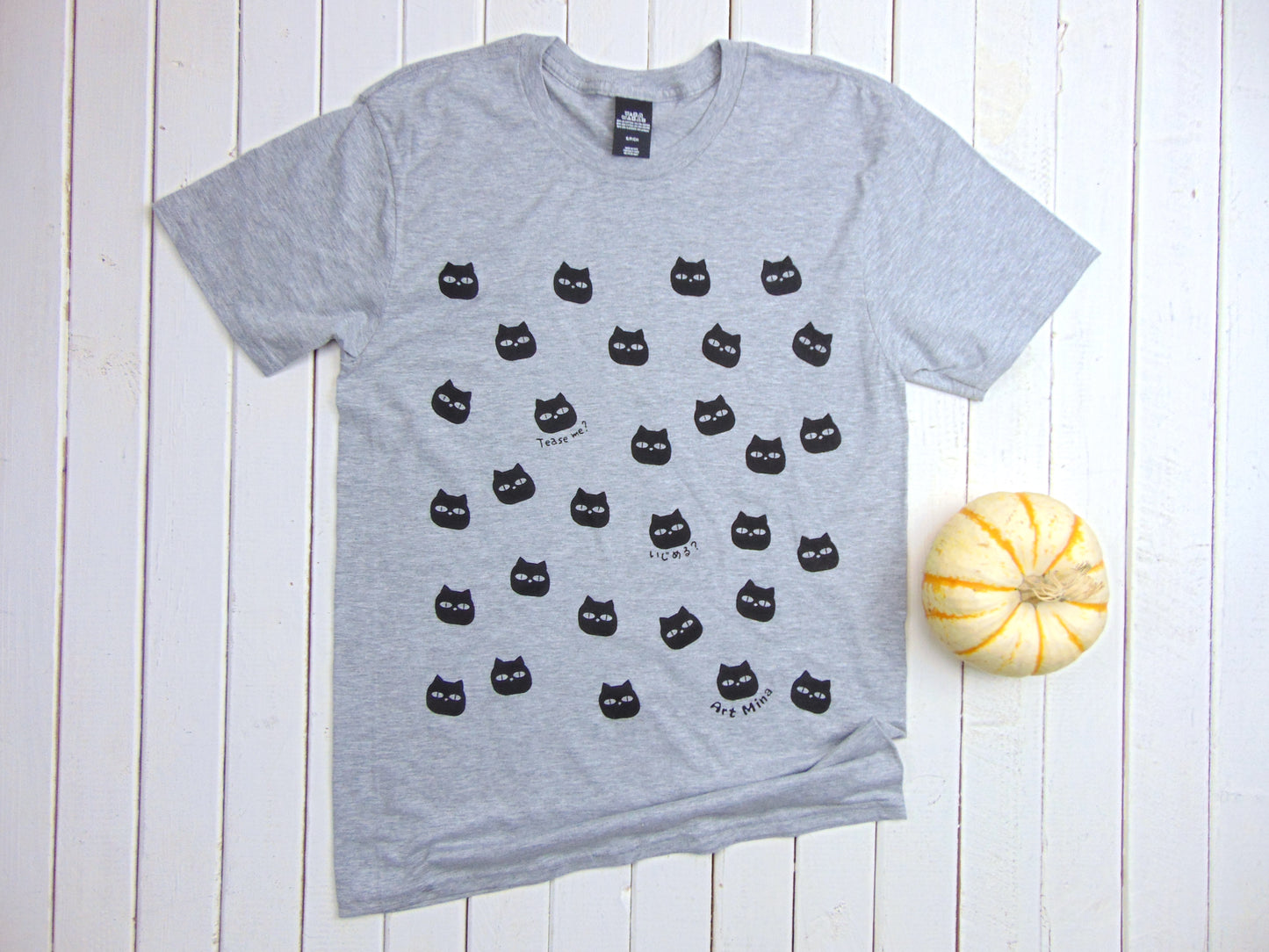 Unisex Soft T-shirt Black Cats "Tease Me?"