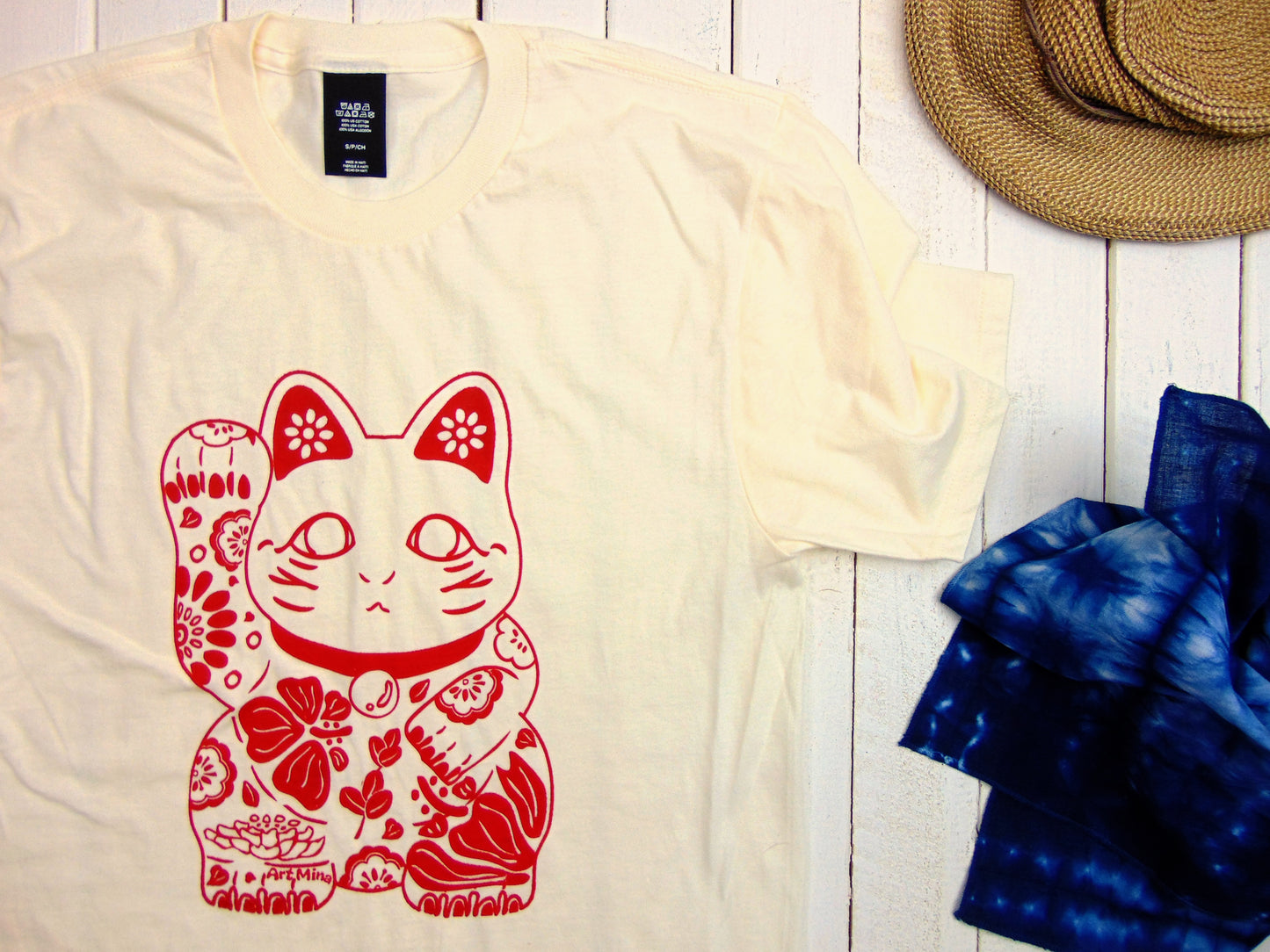 Soft Unisex, Aloha Lucky Cat Tee - Hawaiian Maneki Neko