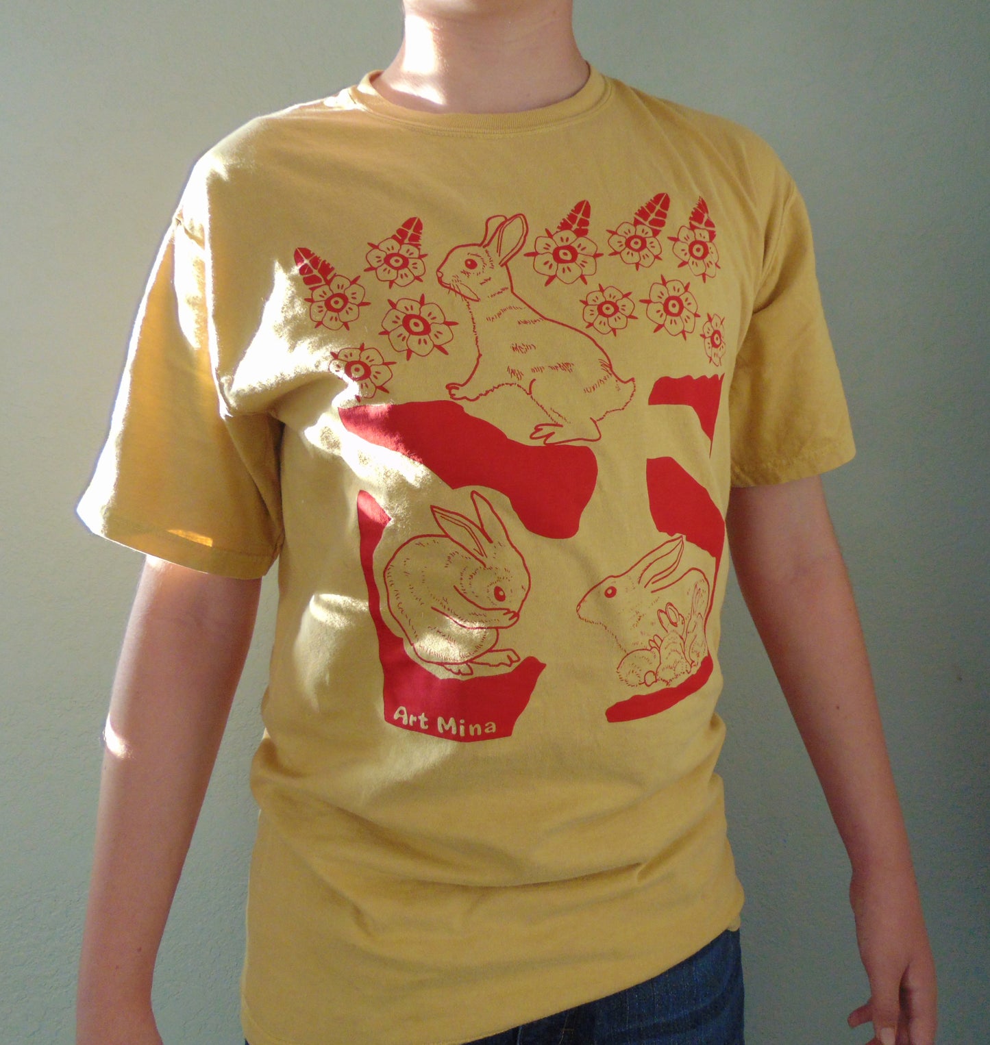 Rabbit Hole Vintage Style T-Shirt Gift Set - Unisex Tee + Tea Towel