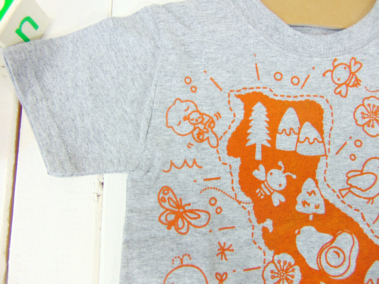 Toddler and Youth Short Sleeve Tee "California Map" Gray