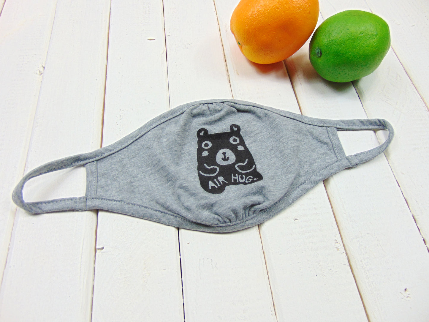 Art Mina Face Mask "Air Hug Bear"