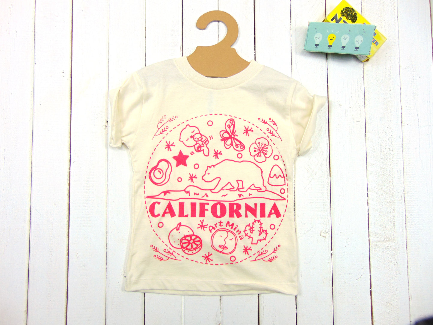 Art Mina California Pink Bear Kids Tee