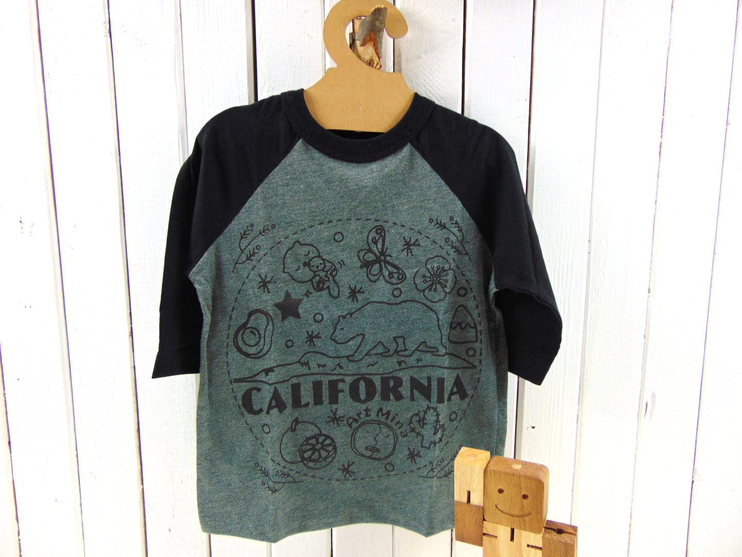 Toddler & Youth 3/4 sleeve Tee "California Cute Bear"