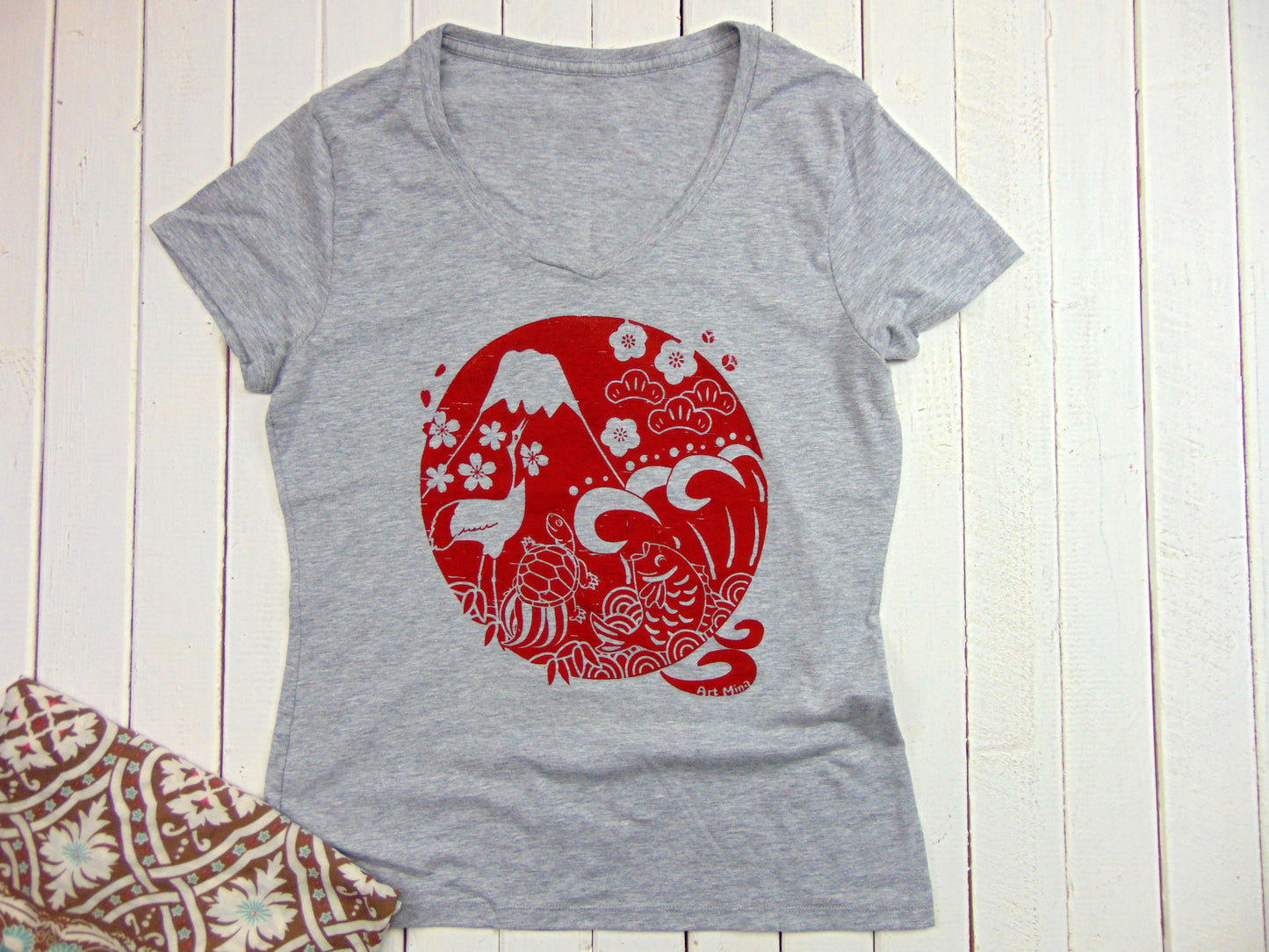 Women's Soft V-Neck Tee "Japan Good Luck Charms"