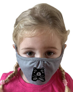 Art Mina Youth Face Mask "Air Hug Bear"