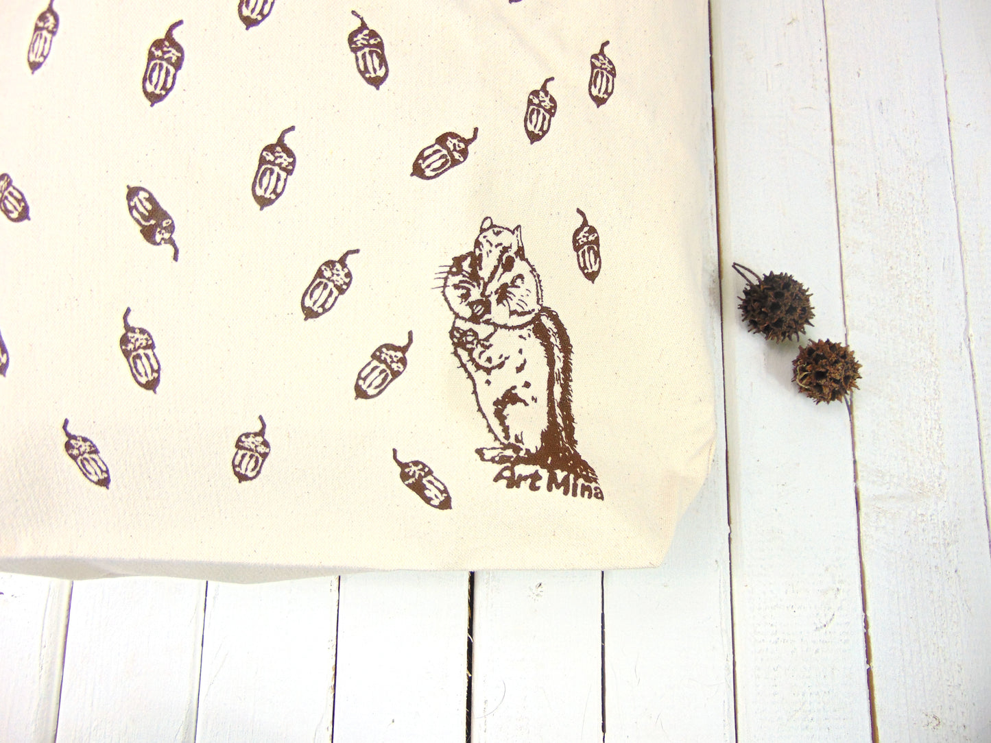 Canvas Tote Bag "Acorn & Chipmunk"
