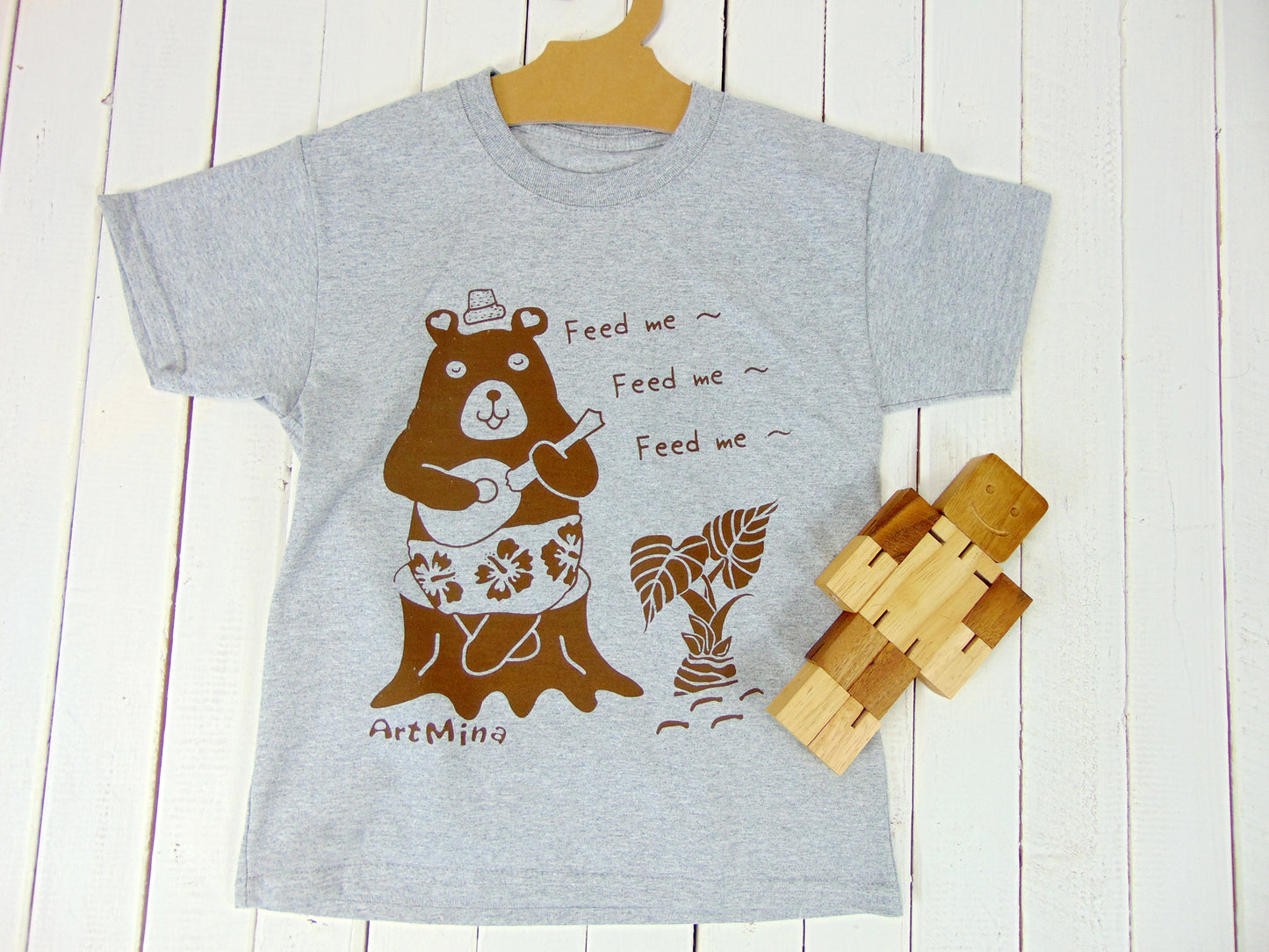Kids Hawaiian Tee "Hungry Bear"