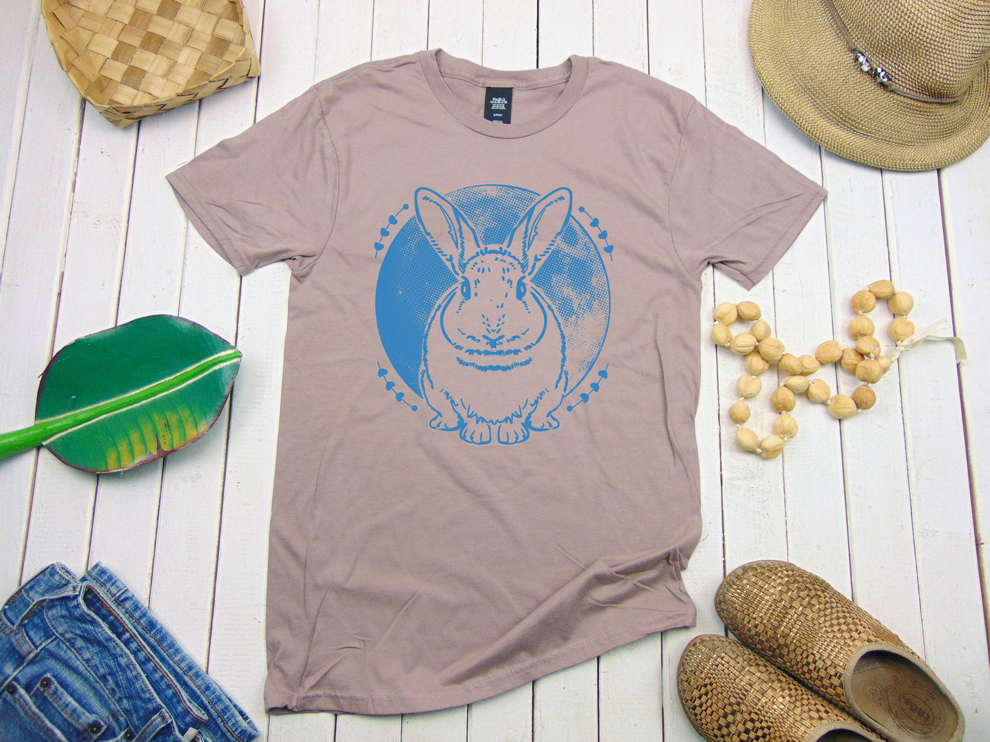 Soft Unisex Tee "Moon Rabbit"