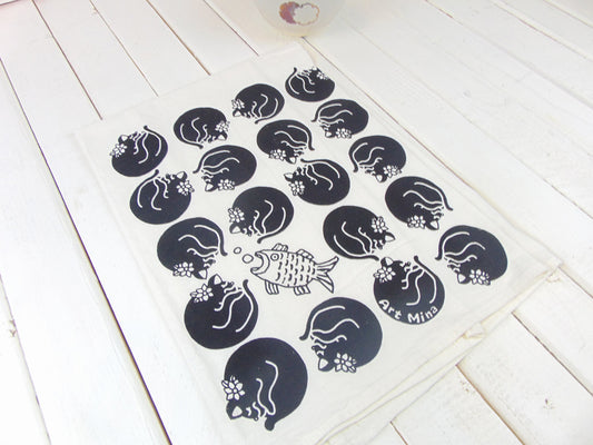  Black Cat Pattern with a Fish Tea Towel