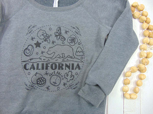 Art Mina Women's Fleece Sweatshirt "California Bear"