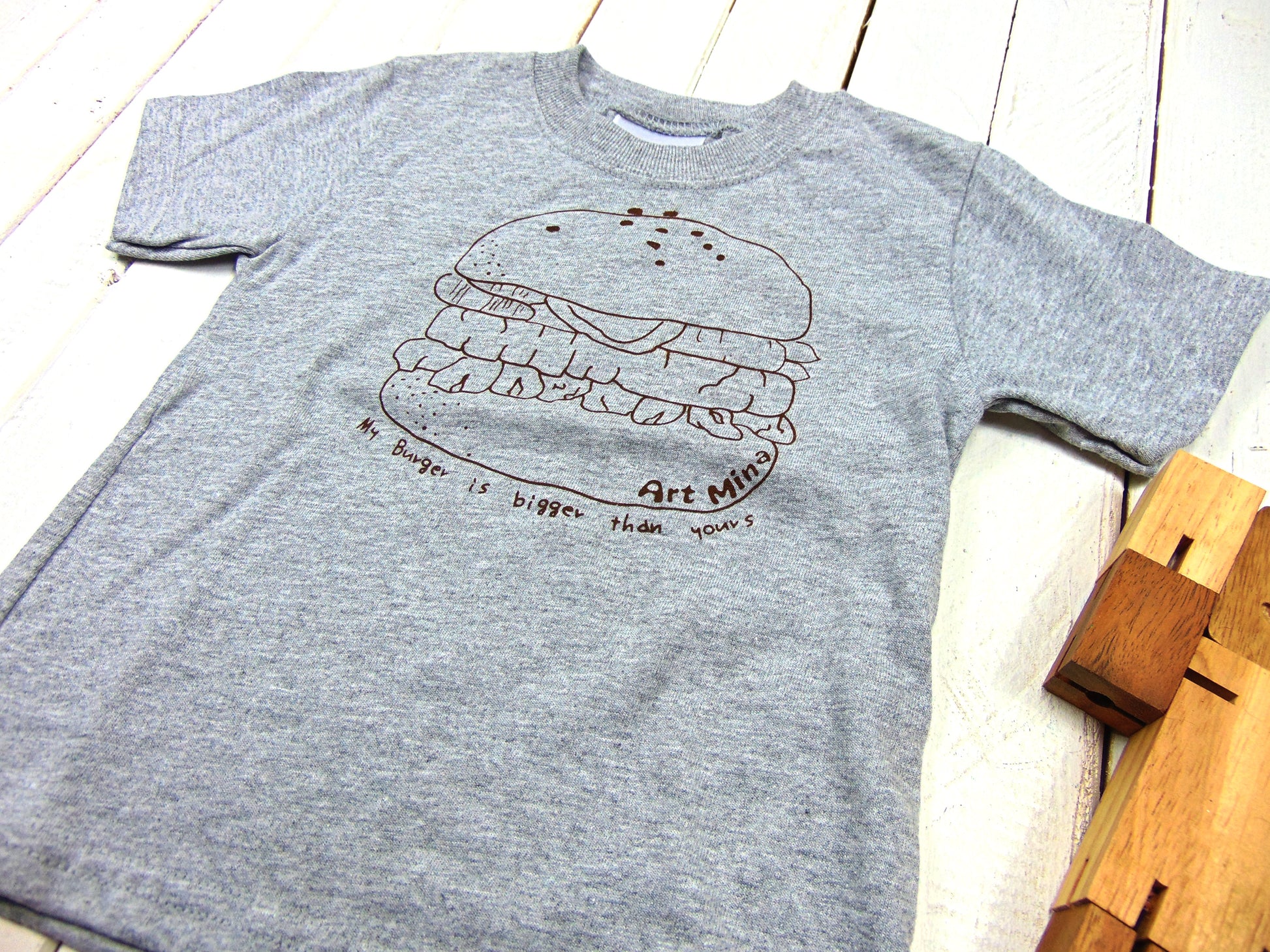 Art Mina Kids Burger Tee